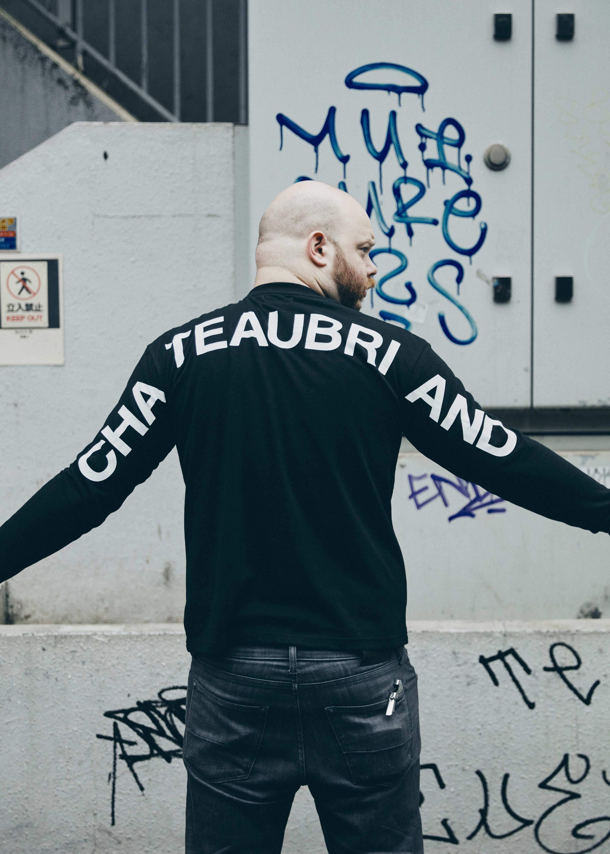 CHATEAUBRIAND LONG T-SHIRT - BACKPRINT